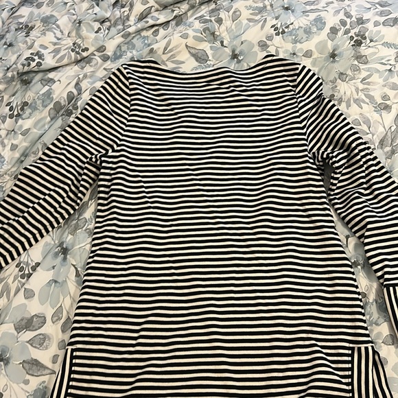 Talbots black and white striped tunic size L very thick material - Picture 6 of 6